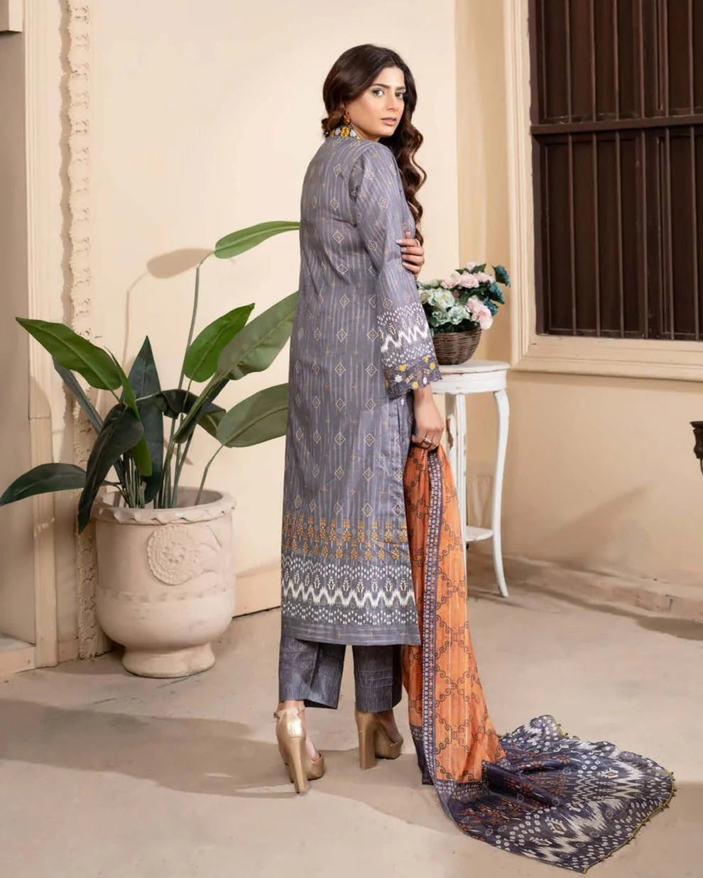 Munira Eid Lawn MSL 07 Grey